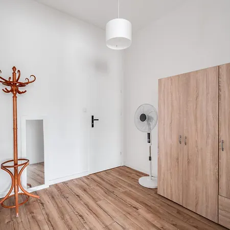 Apartment Jednosci Narodowej 46 By Homeprime *